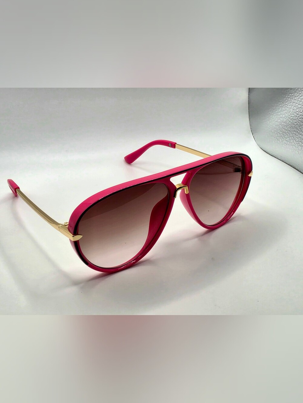 Hot Pink Women's Aviator Sunglasses - Stylish Gradient Lenses New